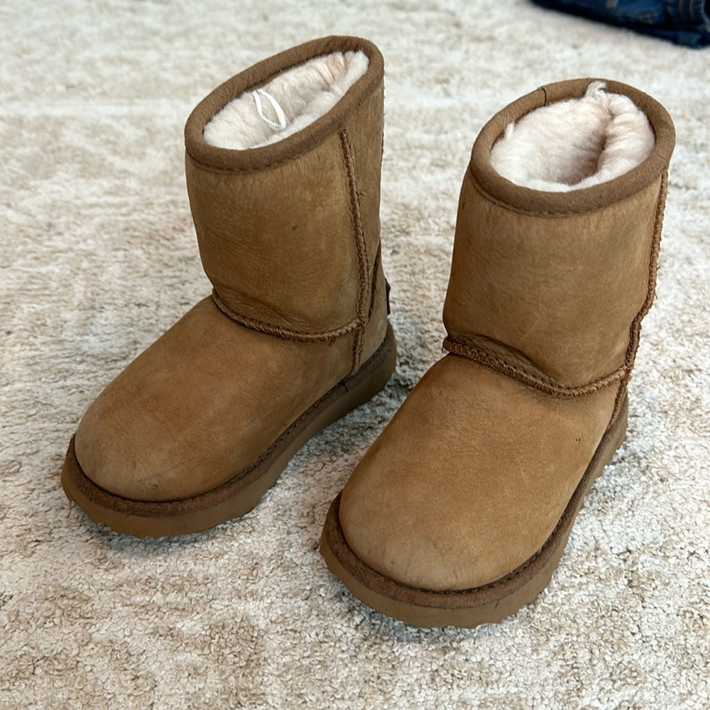 Ugg junior boots
